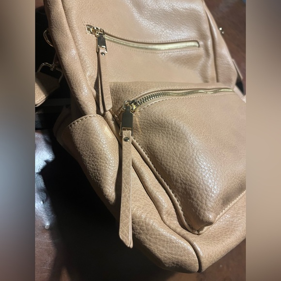 Taupe Vegan Leather - convertible diaper bag - NWOT boutique - Picture 8 of 9